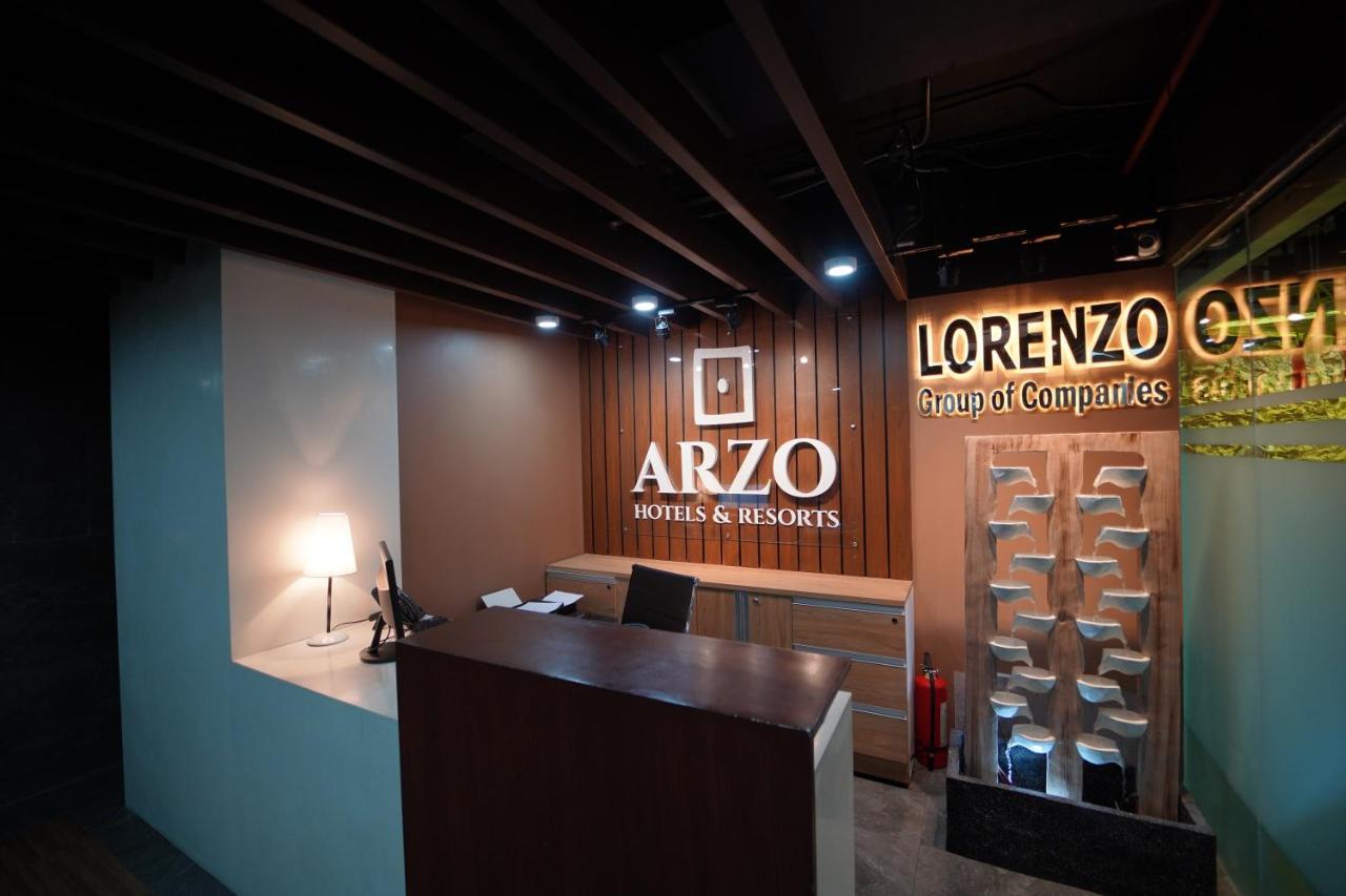 Arzo Hotel Makati Premier Makati City Esterno foto